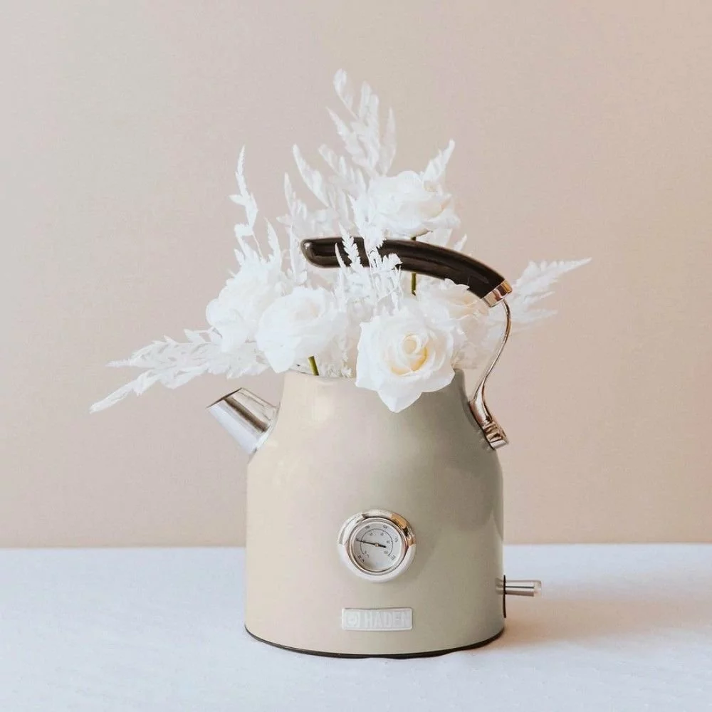 Haden Dorset 7-Cup Stainless Steel Electric Kettle | Putty Beige - Image 9